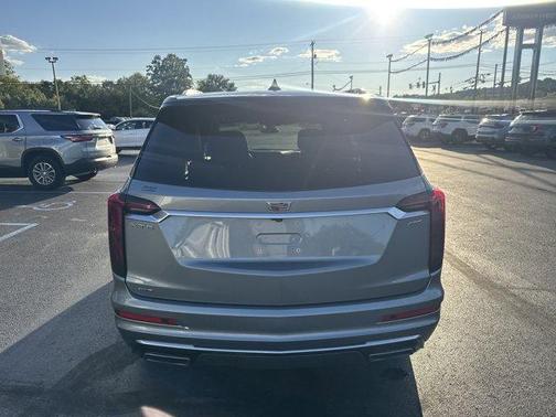 2023 Cadillac XT6 Premium Luxury AWD