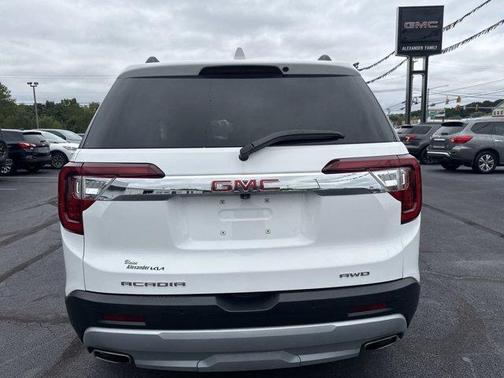 2023 GMC Acadia SLE