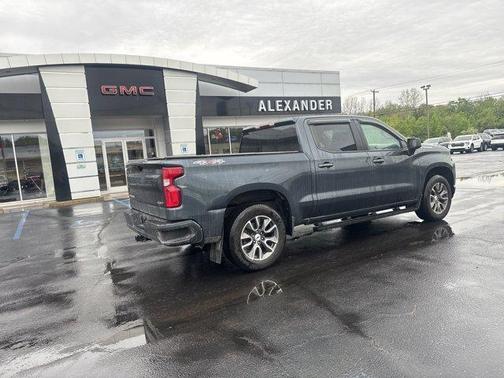 Shadow Gray Metallic 2020 Chevrolet Silverado 1500 RST