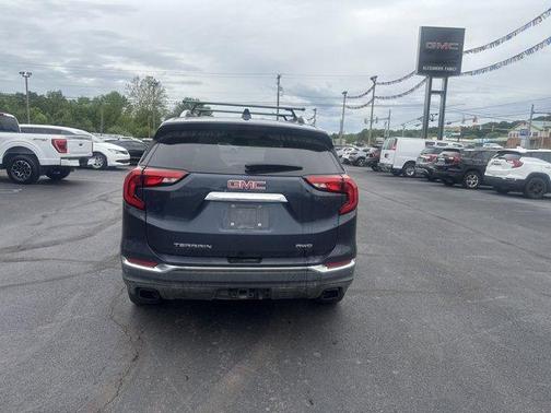 Blue Steel Metallic 2018 GMC Terrain SLT