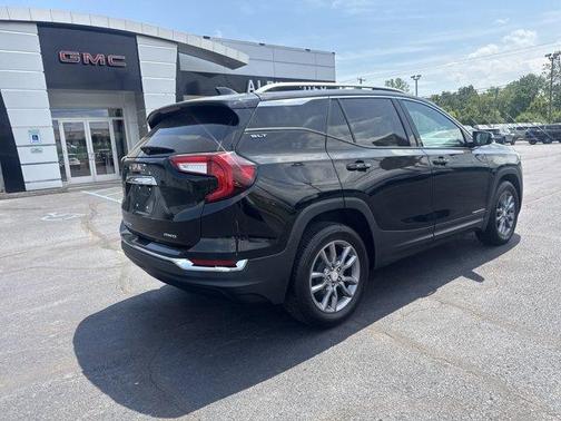Ebony Twilight Metallic 2023 GMC Terrain SLT