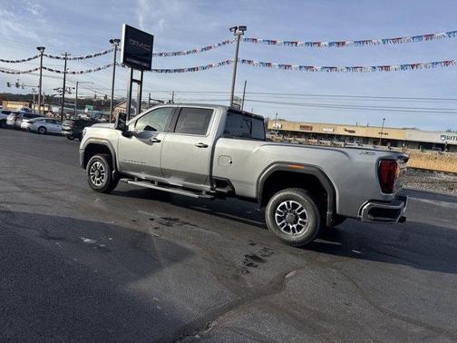 2026 GMC Sierra 3500 SLE