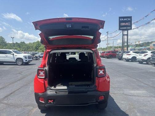 2016 Jeep Renegade Trailhawk