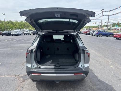 Sterling Gray Metallic 2026 Chevrolet Equinox LT