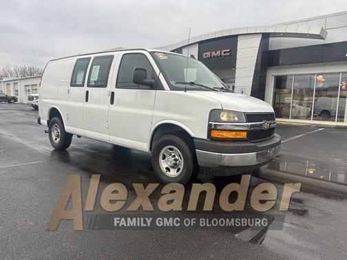 2022 Chevrolet Express 2500 Work Van