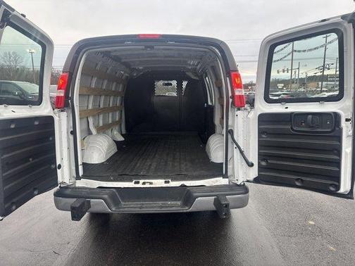 2022 Chevrolet Express 2500 Work Van