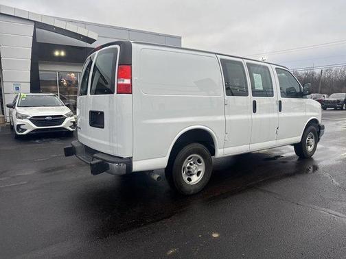 2022 Chevrolet Express 2500 Work Van