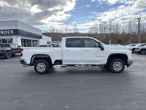 2024 Chevrolet Silverado 2500 LT