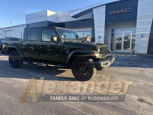 2021 Jeep Gladiator Sport