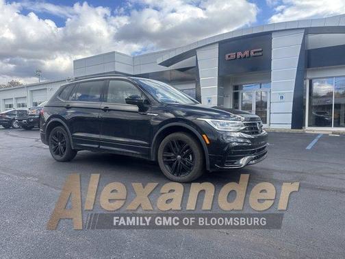 2022 Volkswagen Tiguan 2.0T SE R-Line Black