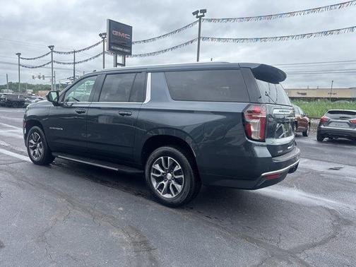 Shadow Gray Metallic 2021 Chevrolet Suburban LT