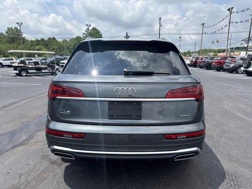 2022 Audi Q5 45 S line quattro Premium