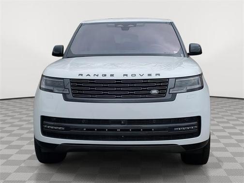 2023 Land Rover Range Rover P400 SE