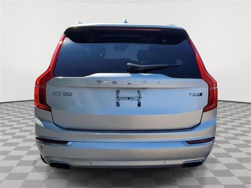 2018 Volvo XC90 T6 Inscription