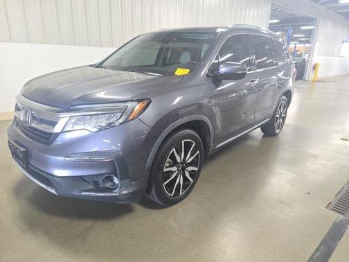 2019 Honda Pilot Touring 8-Passenger