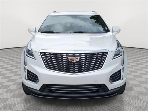2025 Cadillac XT5 Luxury