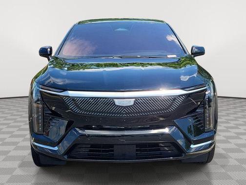 Black Raven 2025 Cadillac OPTIQ Luxury 2 AWD