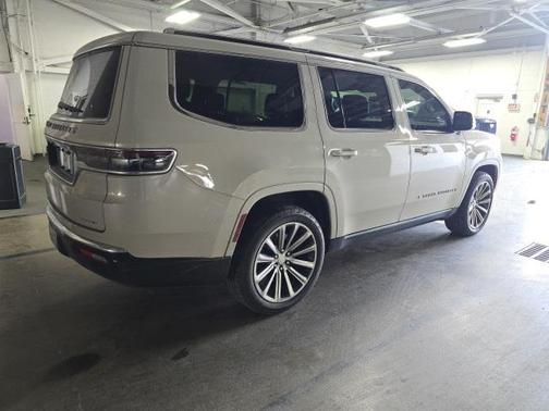 2022 Jeep Grand Wagoneer Series I 4x4