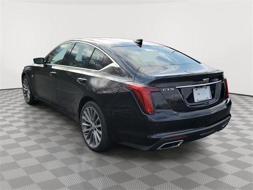 2022 Cadillac CT5 Premium Luxury