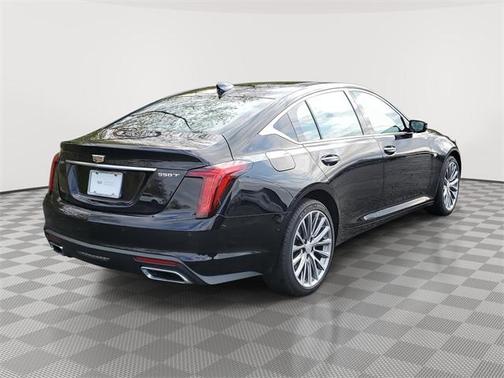 2022 Cadillac CT5 Premium Luxury