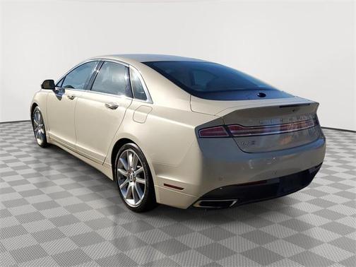 2016 Lincoln MKZ Base