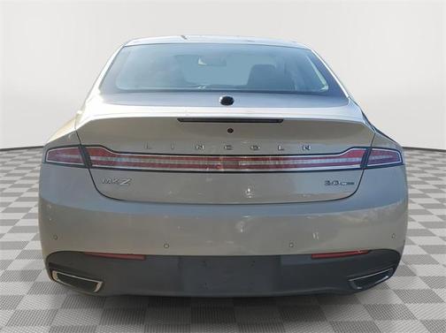 2016 Lincoln MKZ Base