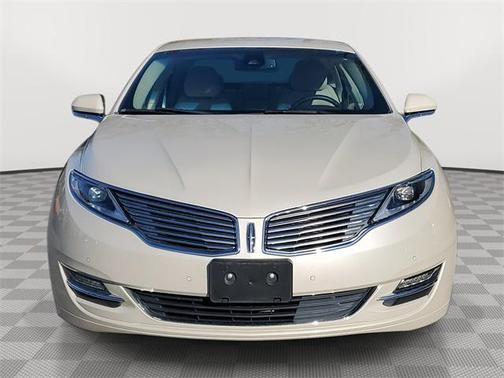 2016 Lincoln MKZ Base