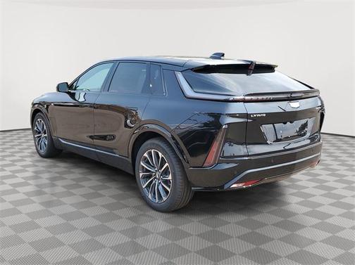 2025 Cadillac LYRIQ Sport