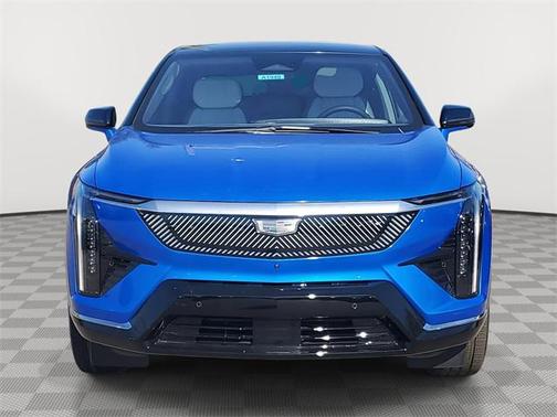 2025 Cadillac OPTIQ Luxury 1 AWD