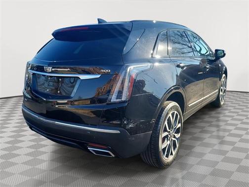 2022 Cadillac XT5 Sport