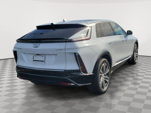 Vibrant White Tricoat 2026 Cadillac LYRIQ Luxury