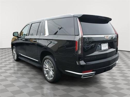 2022 Cadillac Escalade ESV Premium Luxury