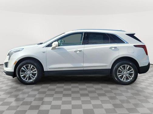Crystal White Tricoat 2022 Cadillac XT5 Premium Luxury