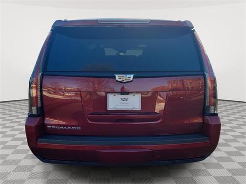 2020 Cadillac Escalade Luxury