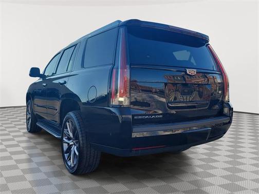 2020 Cadillac Escalade Luxury