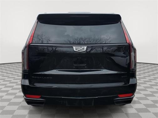 2023 Cadillac Escalade Sport