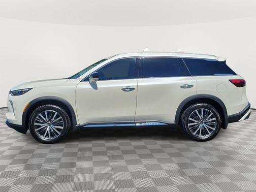 Majestic White 2023 INFINITI QX60 SENSORY
