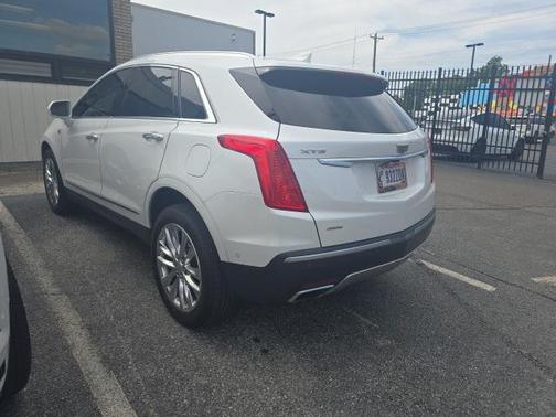 2019 Cadillac XT5 Platinum