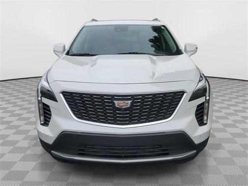 2022 Cadillac XT4 Premium Luxury