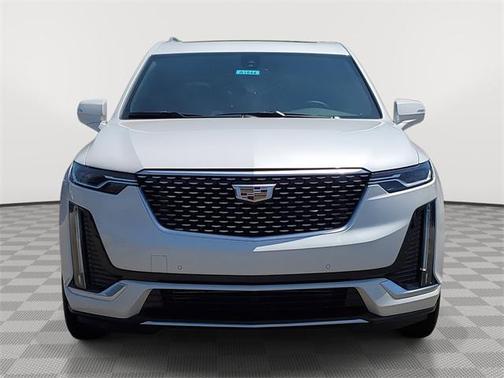 2025 Cadillac XT6 Luxury AWD