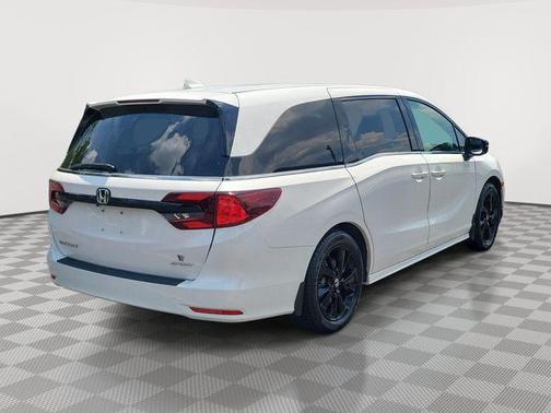 Platinum White 2023 Honda Odyssey Sport
