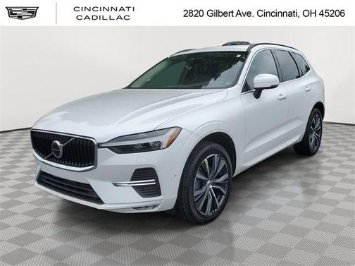 2022 Volvo XC60 Momentum