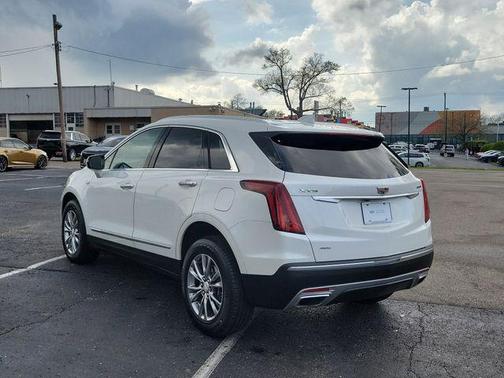 2023 Cadillac XT5 Premium Luxury