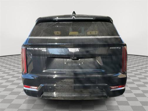 2025 Cadillac Escalade Luxury