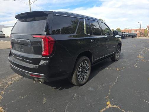 2023 GMC Yukon Denali Ultimate