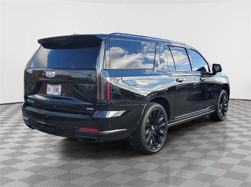 2025 Cadillac Escalade ESV Sport