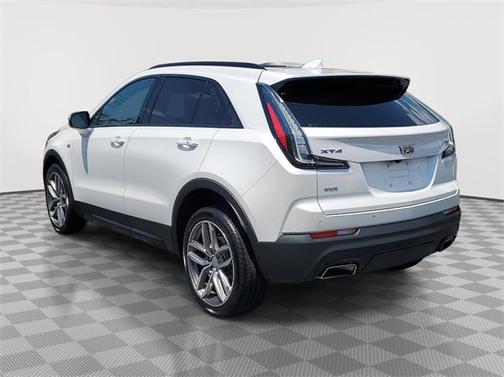 2022 Cadillac XT4 Sport