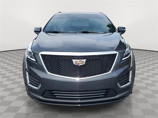 2022 Cadillac XT5 Sport