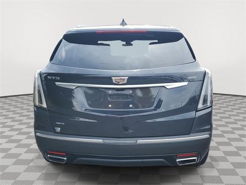 2022 Cadillac XT5 Sport