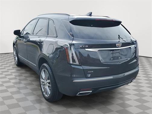 2022 Cadillac XT5 Sport